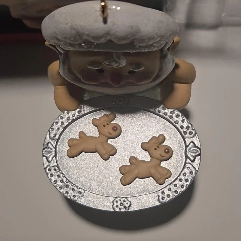 Hallmark Keepsake Ornament Christmas Gingerbread Elf 1990
